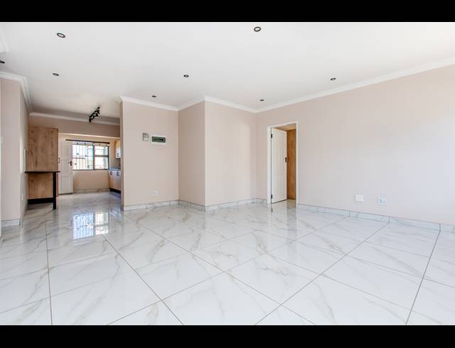 2 BEDROOM FREESTANDING TO LET IN MARLBORO GARDENS